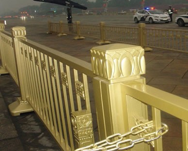 无锡黄金护栏现场使用案例